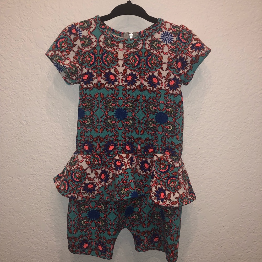 EUC Dot Dot Smile romper size 2